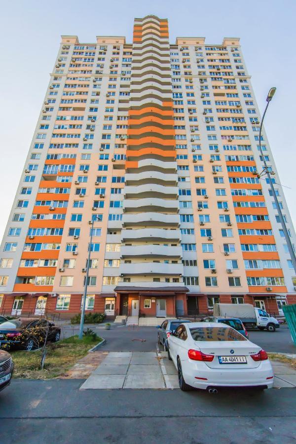 Super Comfort Flat For You Near The Metro. Киев Экстерьер фото