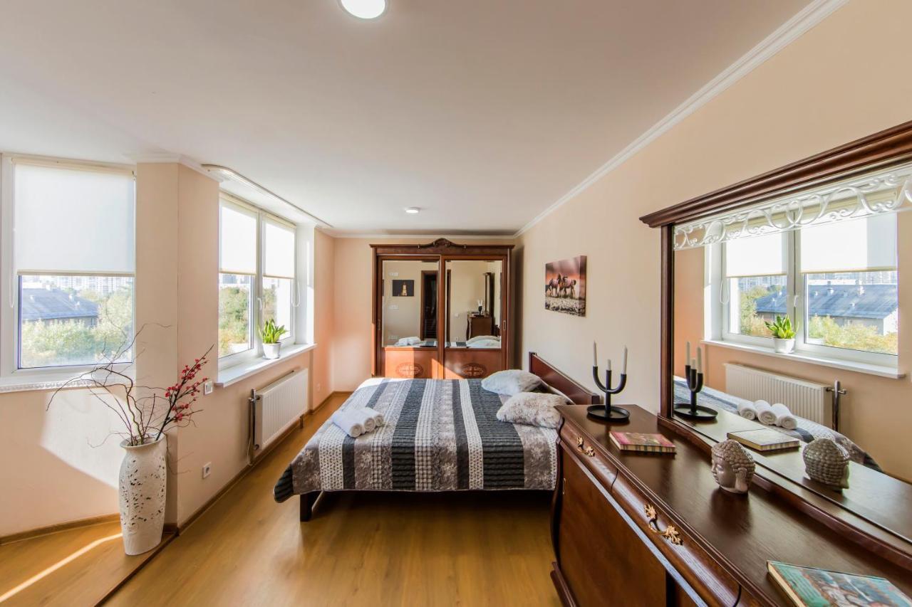 Super Comfort Flat For You Near The Metro. Киев Экстерьер фото